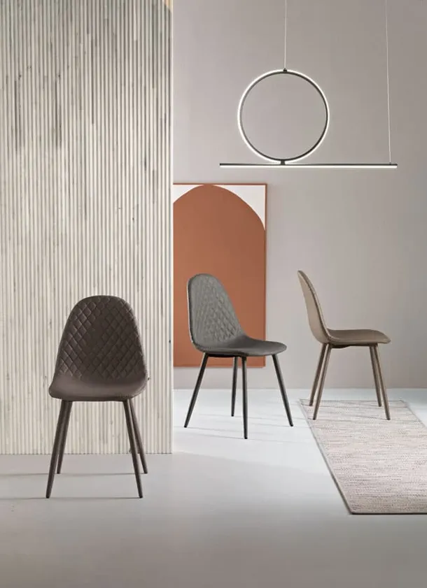 Sedia Soft in ecopelle vintage di Capodarte