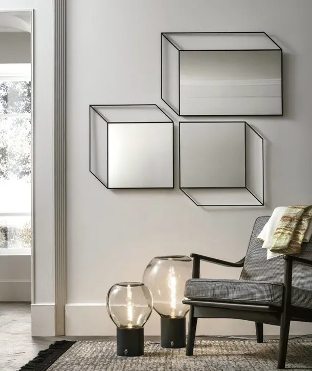 Specchi Sguardo con cornice in metallo di Target Point