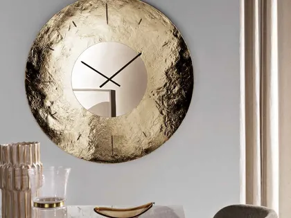 Orologio in vetro fuso martellato Space di Capodarte