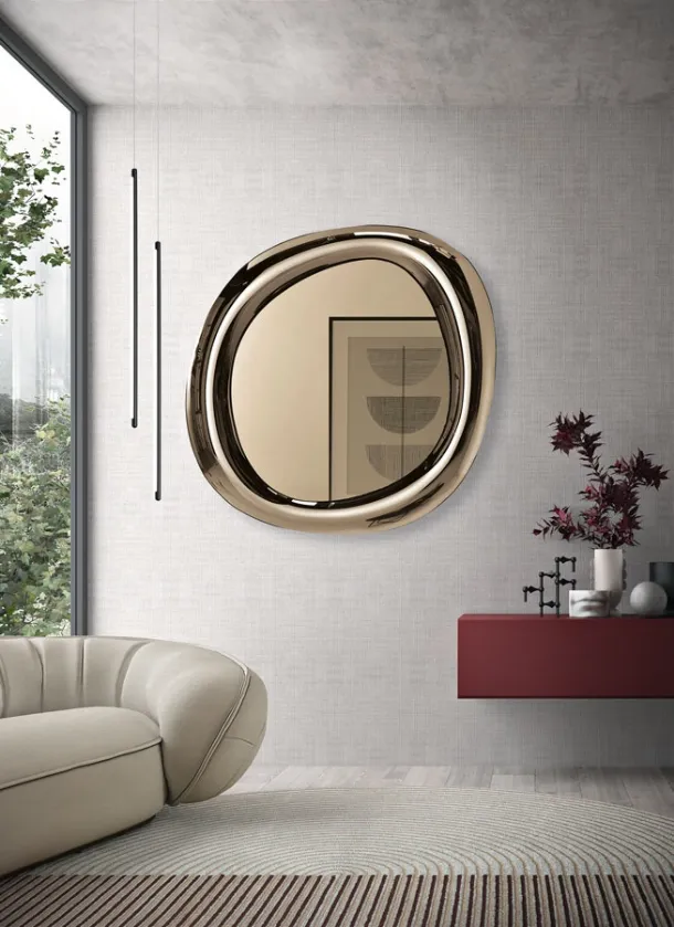 Specchio sagomato con cornice curva Move di Capodarte