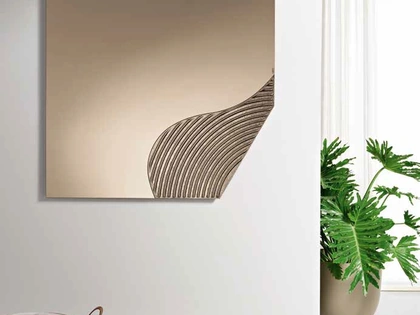 Specchio Silk con inserto in vetro rigato di Capodarte