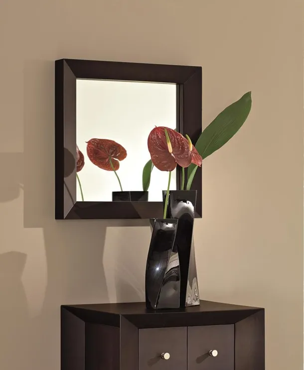 Specchio quadrato con cornice in legno di Stones