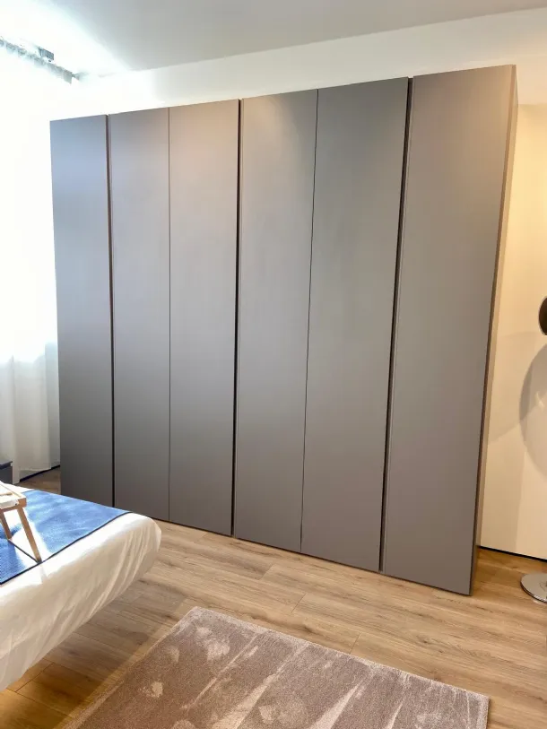 Armadio battente di Orme lineare