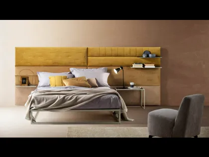 Letto con testiera importante in tessuto Pannelli Wall di Bside
