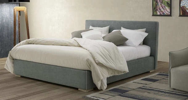 Letto in tessuto con contenitore Des Alpes di Rimar