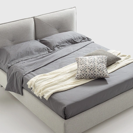 Letto matrimoniale Lulu in tessuto imbottito di Rimar