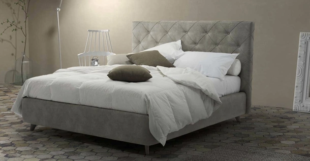 Letto matrimoniale con testiera trapuntata Maia di Rimar