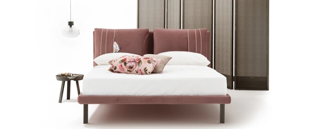 Letto in tessuto imbottito Maui Line di Rimar