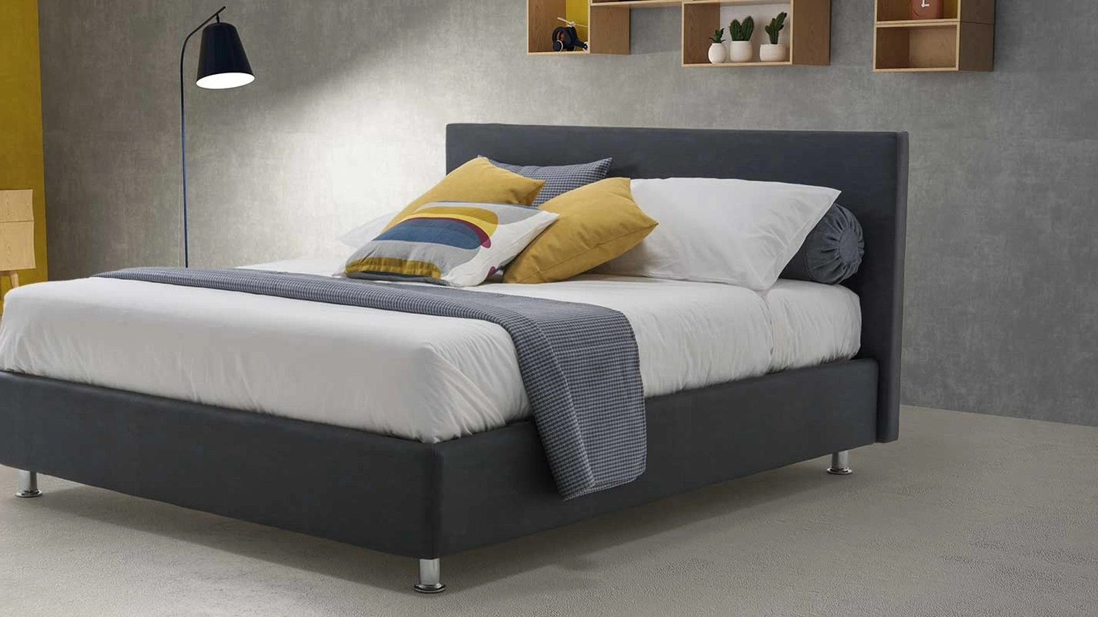 Letto matrimoniale in pelle Nettuno di Rimar