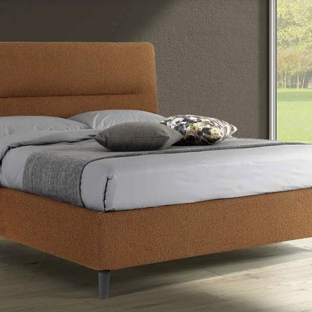 Letto matrimoniale in tessuto Orion di Rimar