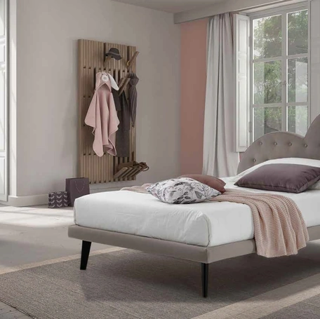 Letto singolo Cupido con testiera a forma di cuore di Rimar