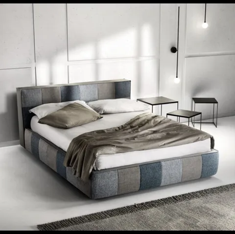 Letto in tessuto imbottito trapuntato Square di Bside