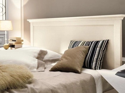 Letto con testiera Driade di Villanova