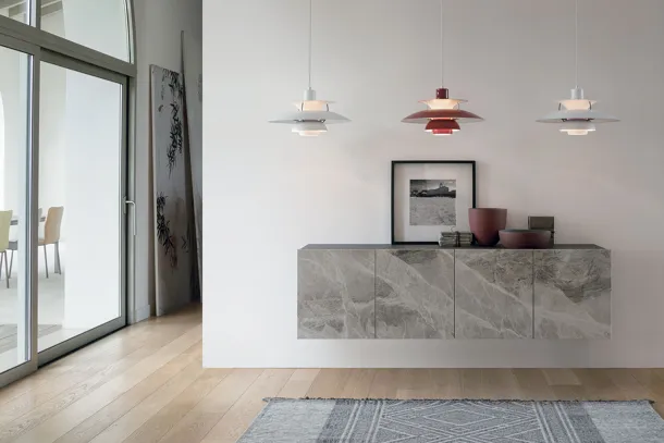 Madia sospesa Artemide in laminato con ante in gres porcellanato effetto marmo di Target Point