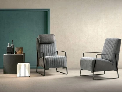 Poltrona in tessuto e pelle Angy di Samoa