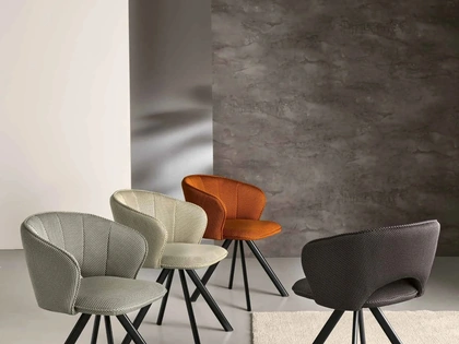 Sedia Gea in tessuto di Capodarte