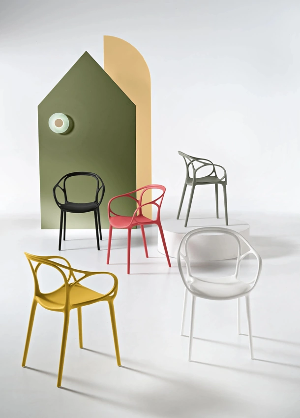 Sedia in polipropilene Hug di Ikone Casa