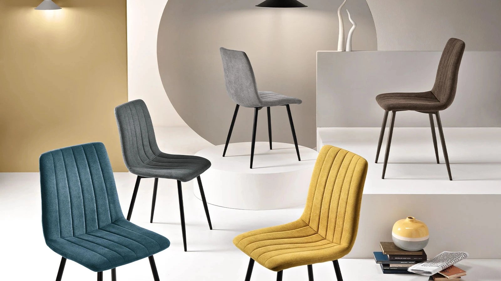 Sedia in tessuto imbottito Kole di Ikone Casa