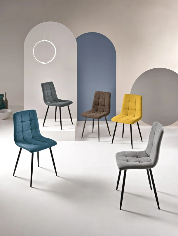 Sedia Katerine in tessuto trapuntato di Ikone Casa