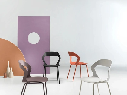 Sedia impilabile in polipropilene Rocca di Ikone Casa