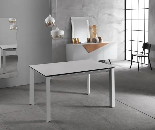 Tavolo Account con top in ceramica di Stones
