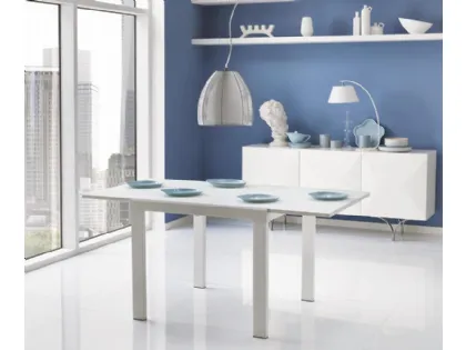 Tavolo allungabile in vetro temperato acidato Bianco con gambe in metallo Banner di Stones