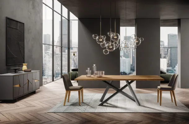 Tavolo Crossing in legno di rovere finitura Groove con base in metallo di FGF Mobili