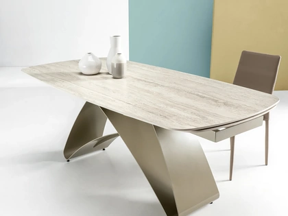 Tavolo King allungabile di Ikone Casa