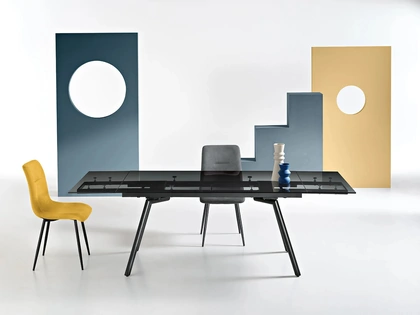 Tavolo allungabile Tao in vetro di Ikone Casa