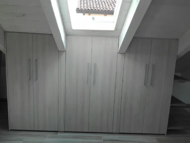 Armadio su misura in materico legno