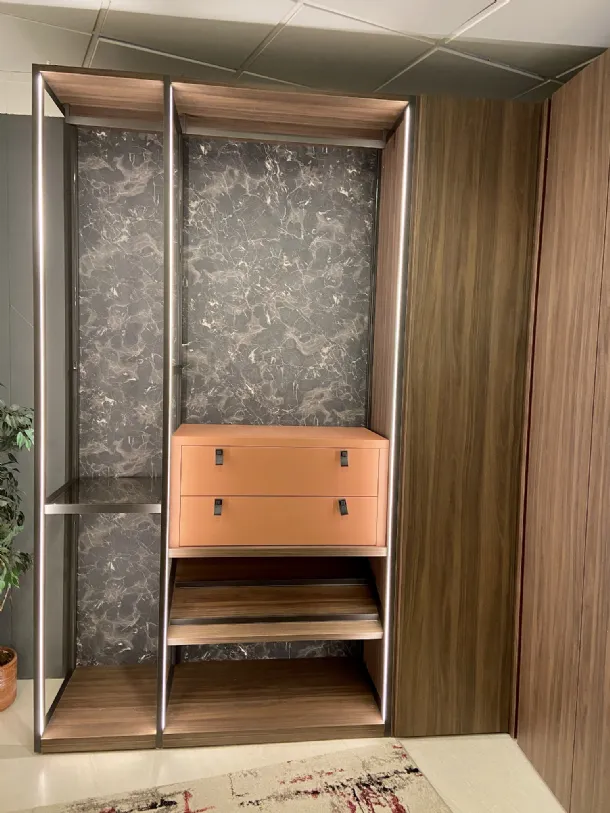 Cabina armadio Skeletro con fianchi metallici