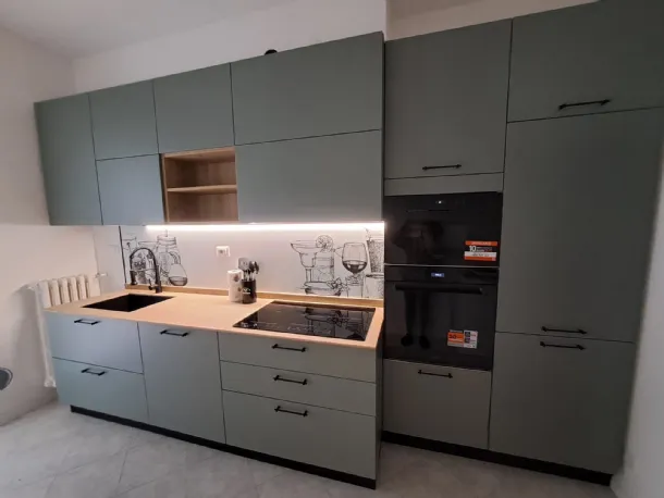 Cucina laccato opaca verde