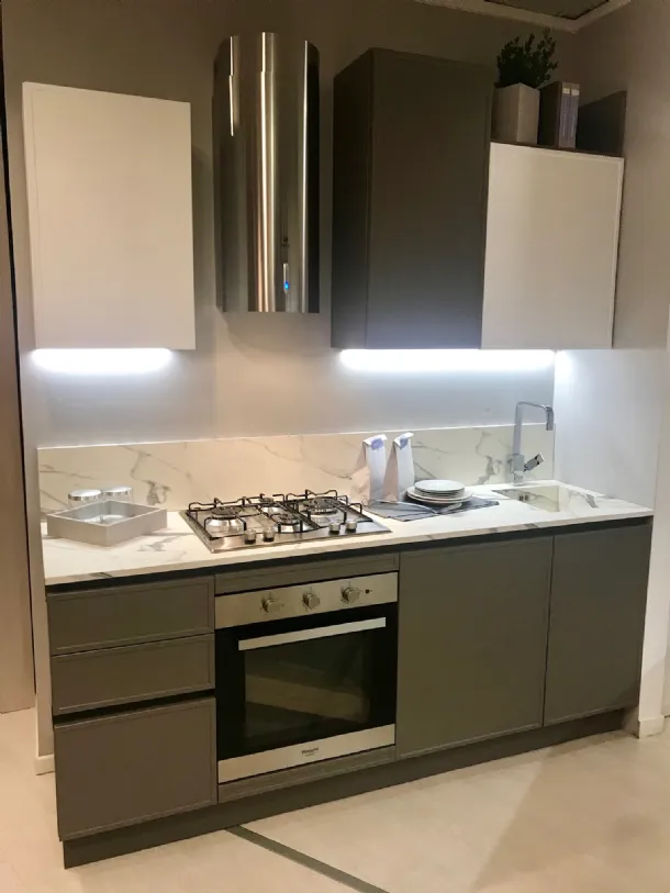 Cucina rewind laccata grigia e bianca