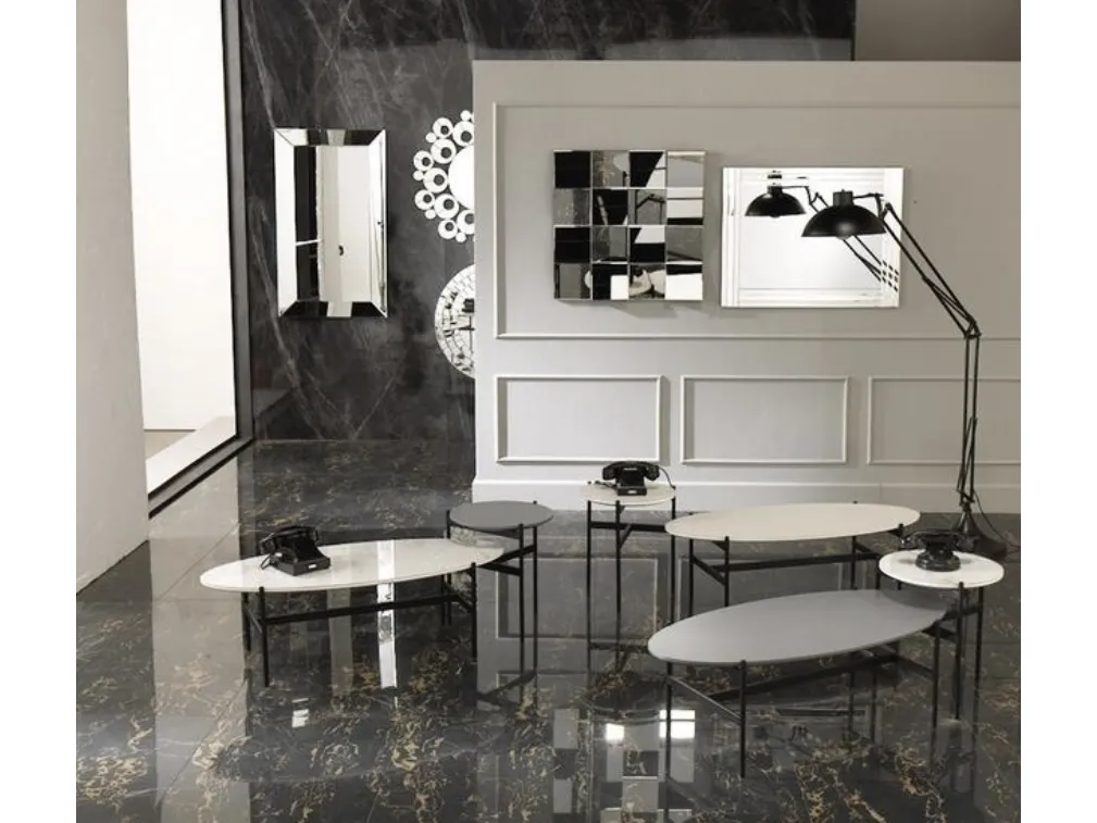 Tavolino rotondo Thor con top in ceramica con fondo in MDF e struttura in metallo verniciato di Stones