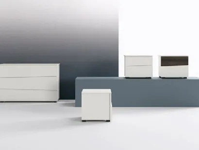 Gruppo Notte in laccato bianco opaco con dettagli in legno Loop di Mab