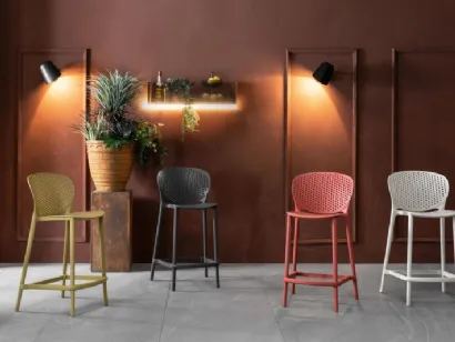 Sgabello in polipropilene Spot di Stones