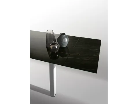 Tavolo Sand 200 Allungabile con struttura in metallo e piano in legno laccato ceramica di Zamagna